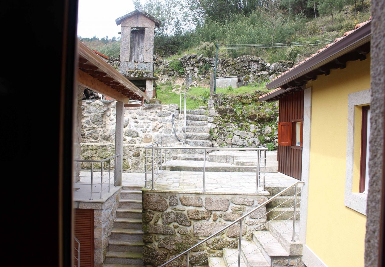 Casa rural em Campo do Gerês - Casa rústica às portas do Parque Nacional Peneda-Gerês