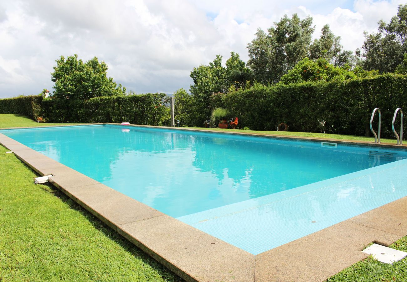 Casa rural em Amares - Quinta privada com piscina, salão de jogos e amplo jardim 