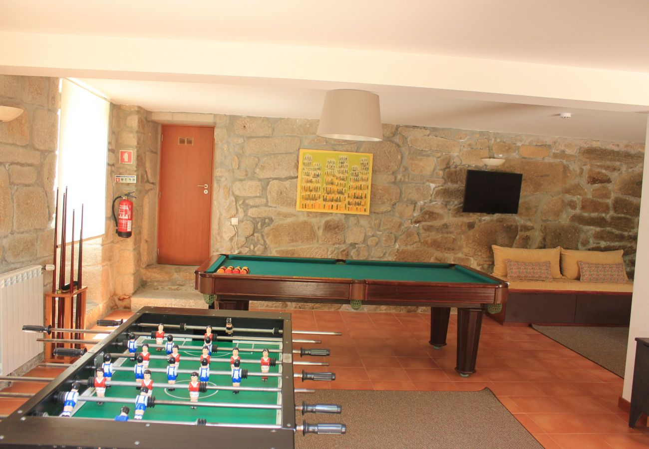 Casa rural em Amares - Quinta privada com piscina, salão de jogos e amplo jardim 