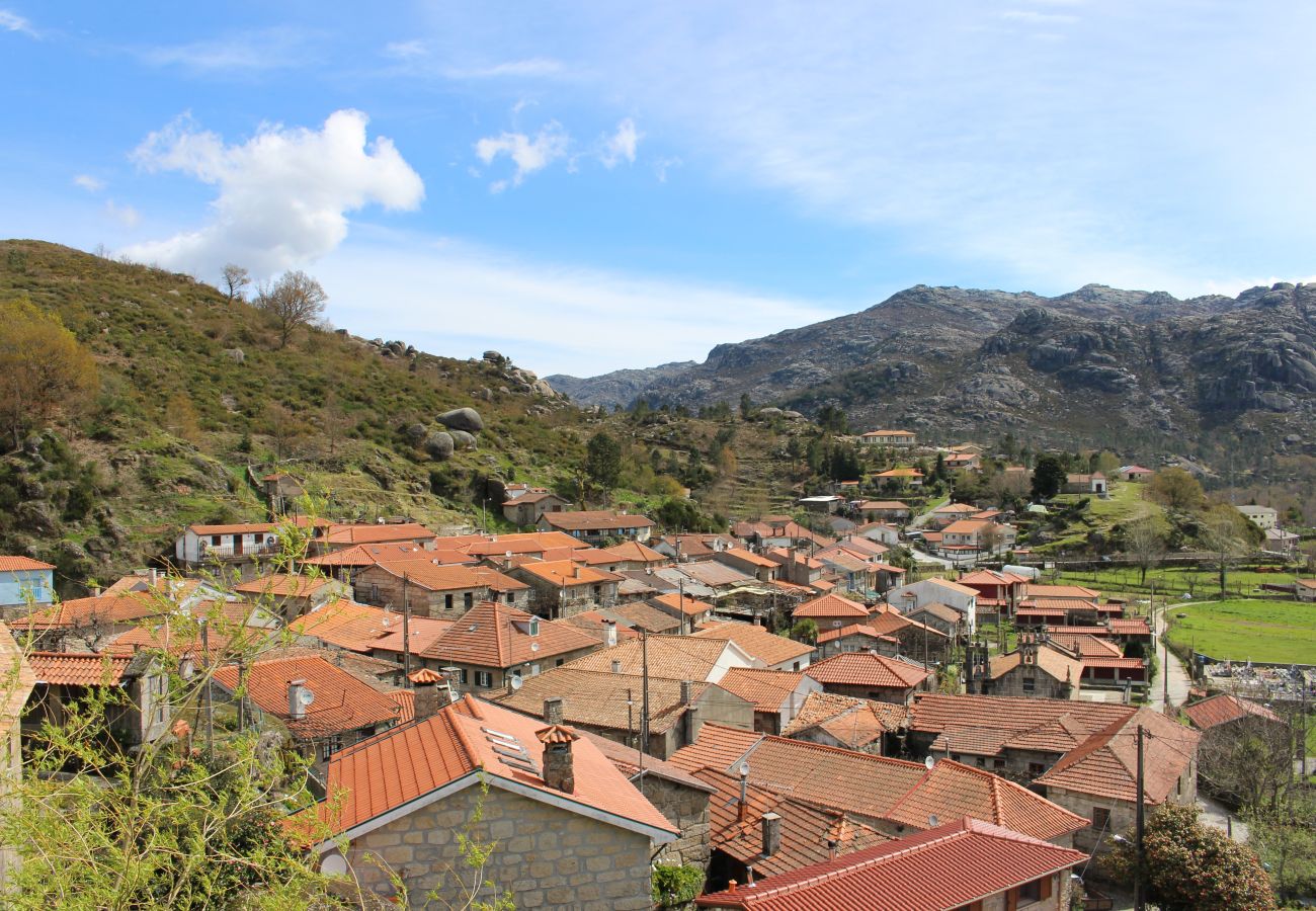 Casa em Campo do Gerês - Casa de férias em aldeia rural no Gerês