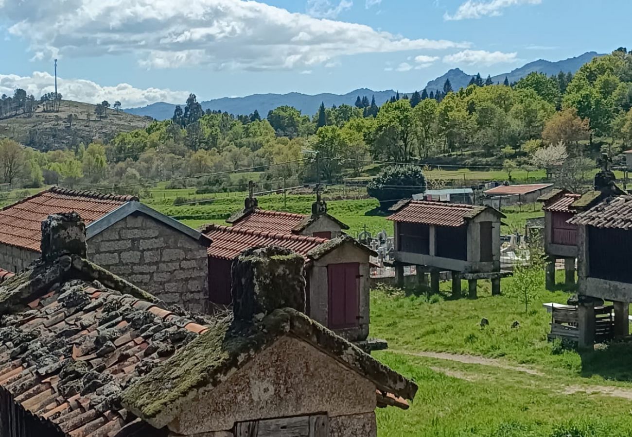 Casa em Campo do Gerês - Casa de férias em aldeia rural no Gerês