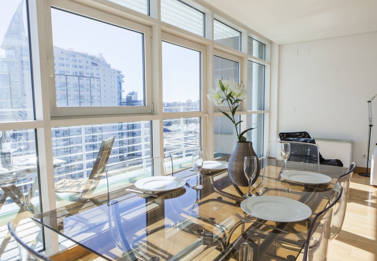 Apartamento em Lisboa - RENT4REST LISBON PARQUE DAS NAÇÕES 17TH FLOOR RIVER VIEW