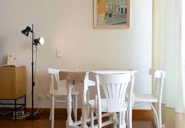 Estúdio em Estoril - E2 - ESTORIL APARTMENTS - BALCONY STUDIO 2 Estúdio em Estoril - E2 - ESTORIL APARTMENTS - BALCONY STUDIO 2