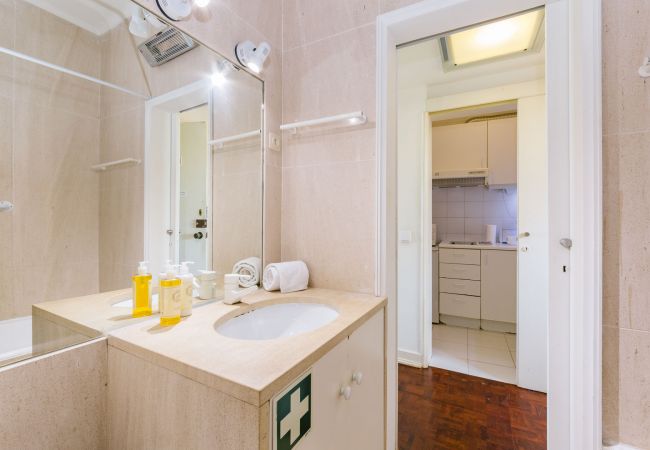 Estúdio em Estoril - E8 - ESTORIL BEACHFRONT STUDIO 8 Estúdio em Estoril - E8 - ESTORIL BEACHFRONT STUDIO 8