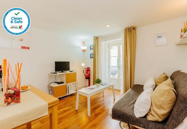 Apartamento em Lisboa - L4.2 - BAIRRO ALTO CHARMING 1 BEDROOM APARTMENT