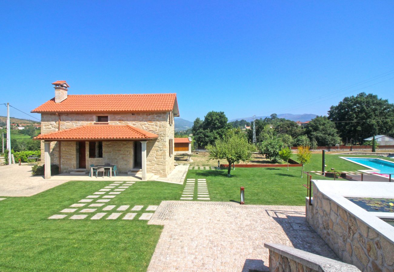 Casa rural em Monção - Terrada, casa com piscina em Monção