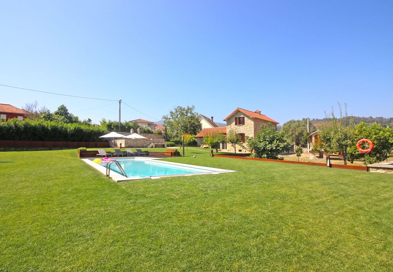 Casa rural em Monção - Terrada, casa com piscina em Monção