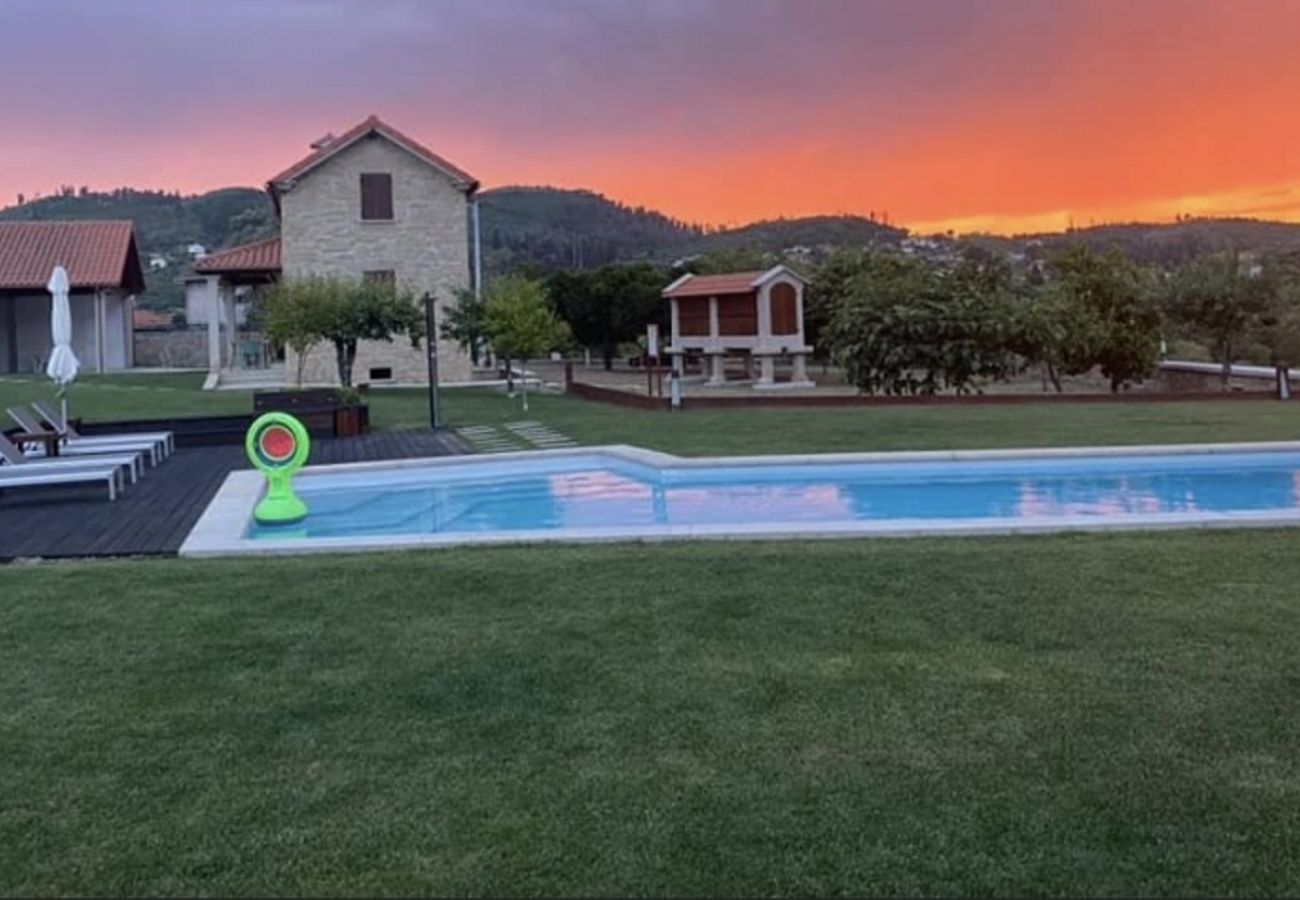 Casa rural em Monção - Terrada, casa com piscina em Monção