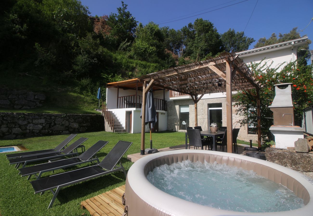 Villa em Gerês - Casa da Pontelha