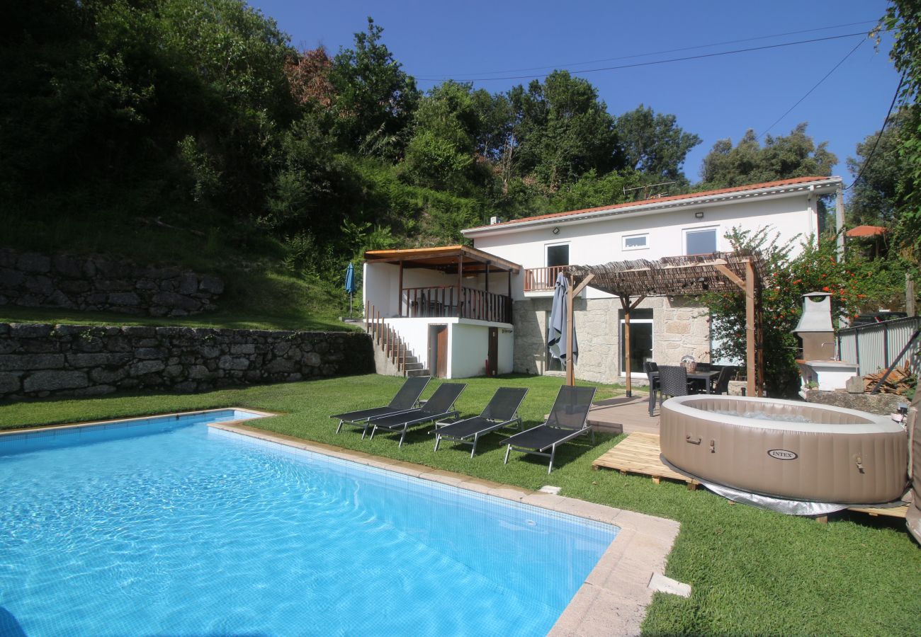 Villa em Gerês - Casa da Pontelha