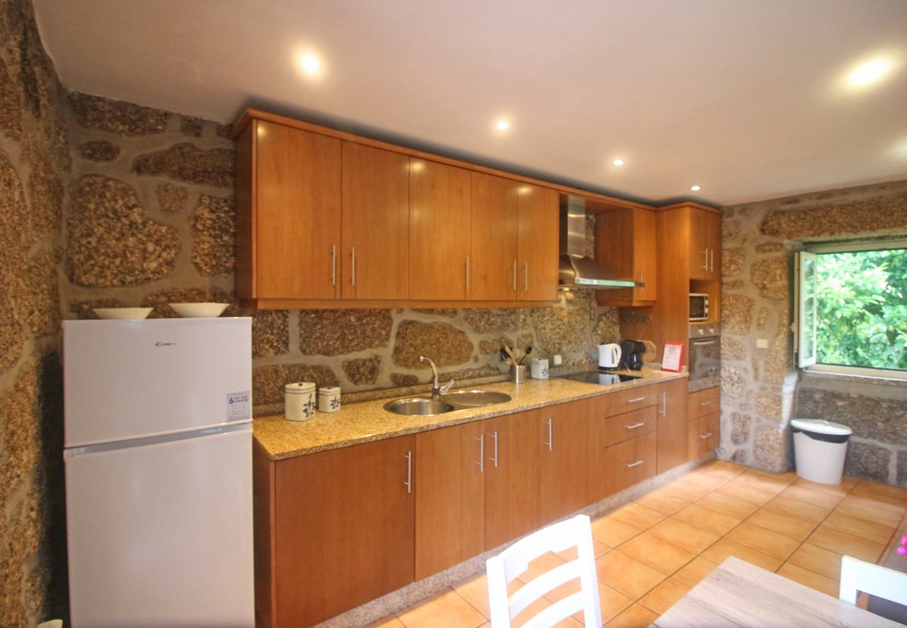 Casa rural em Gerês - Casa Rural para 8 pessoas