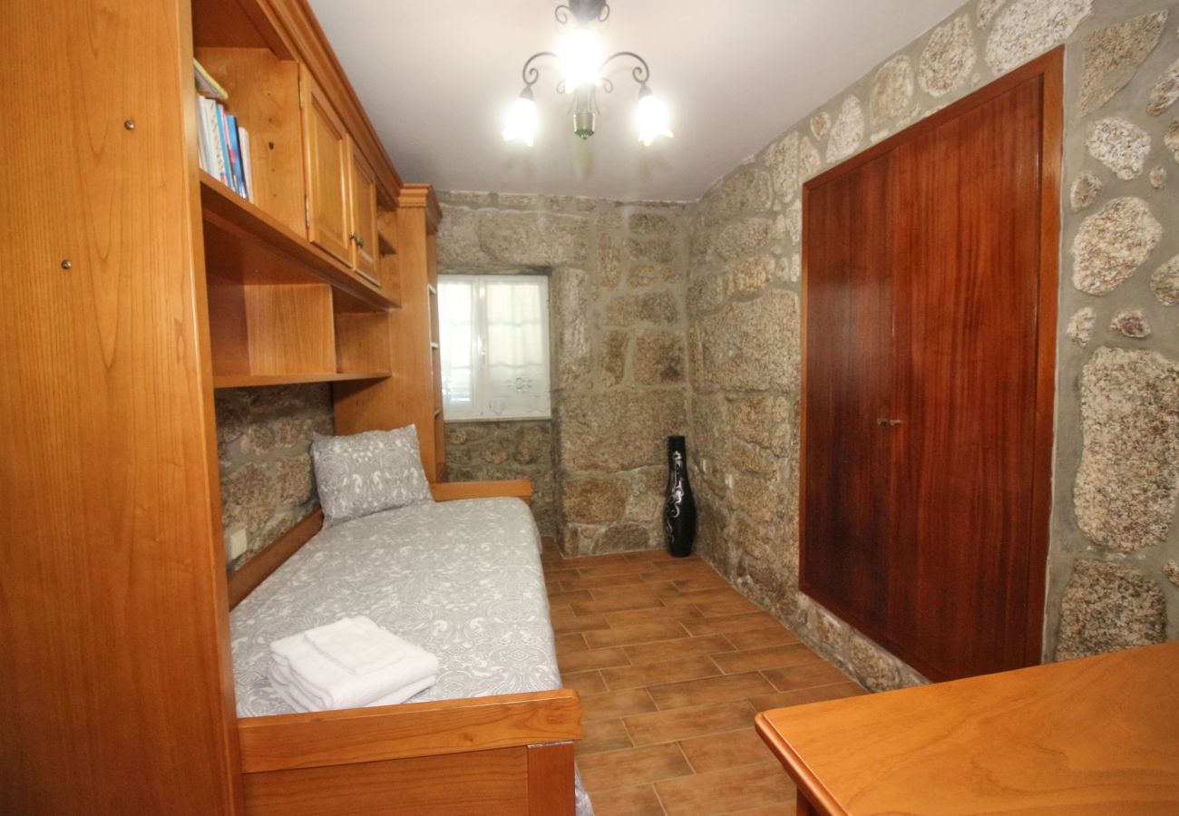 Casa rural em Gerês - Casa na aldeia com piscina privada