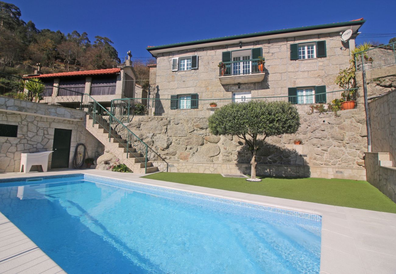 Casa rural em Gerês - Eira Costa House