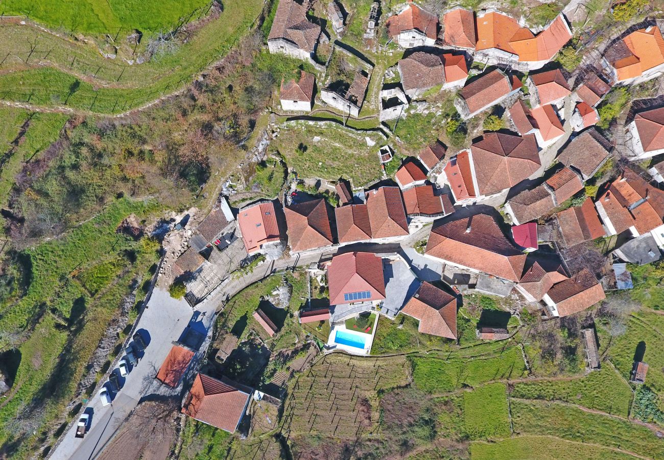 Casa rural em Gerês - Eira Costa House