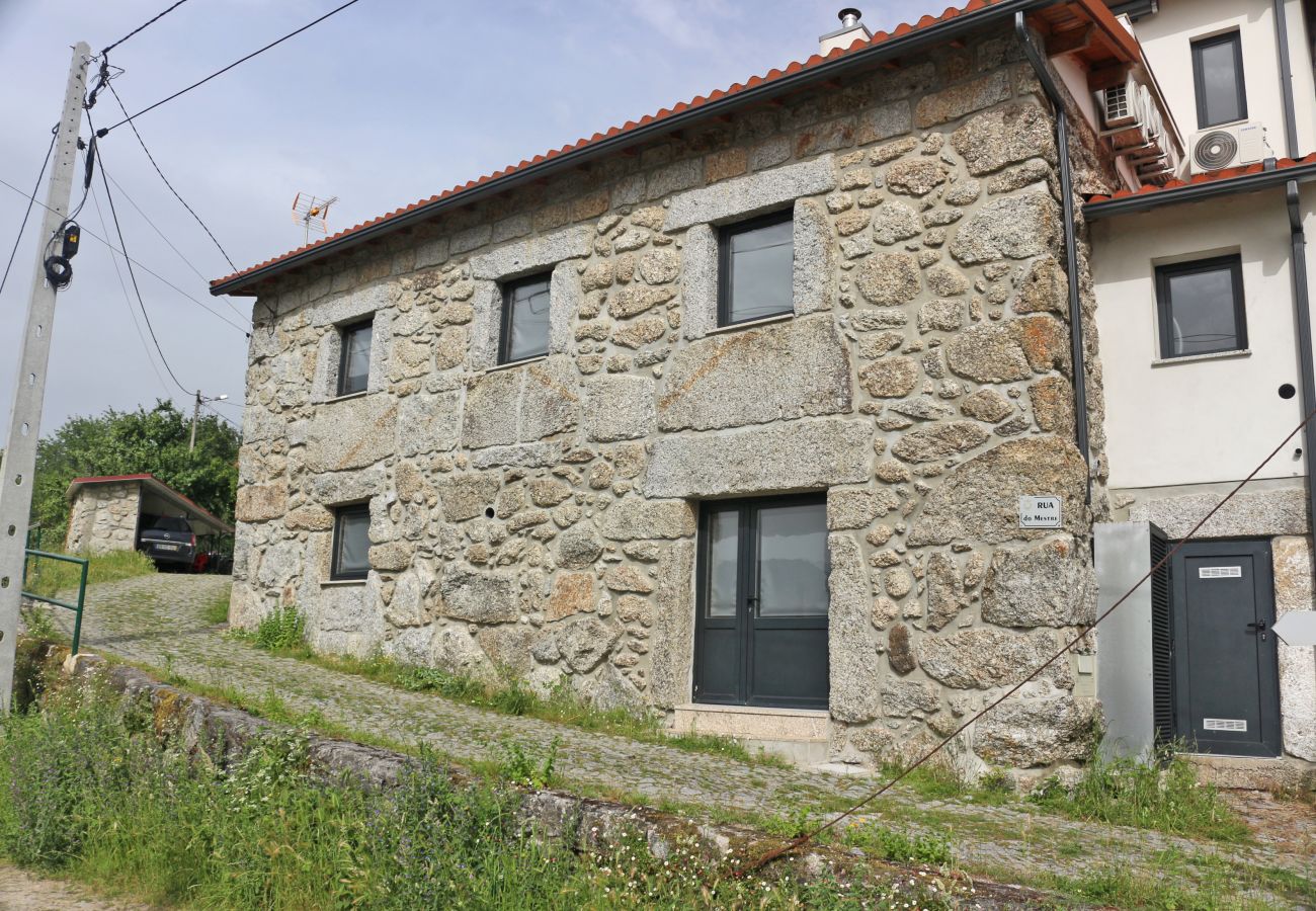 Casa rural em Gerês - Casa do Mestre