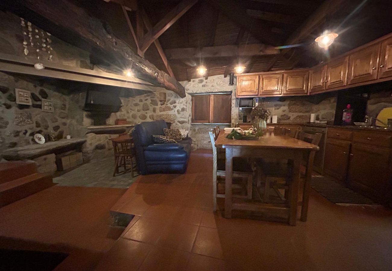 Casa rural em Terras de Bouro - Casa Rural com piscina