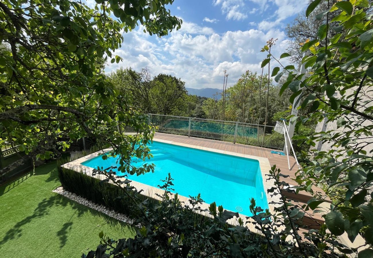 Casa rural em Terras de Bouro - Casa Rural com piscina