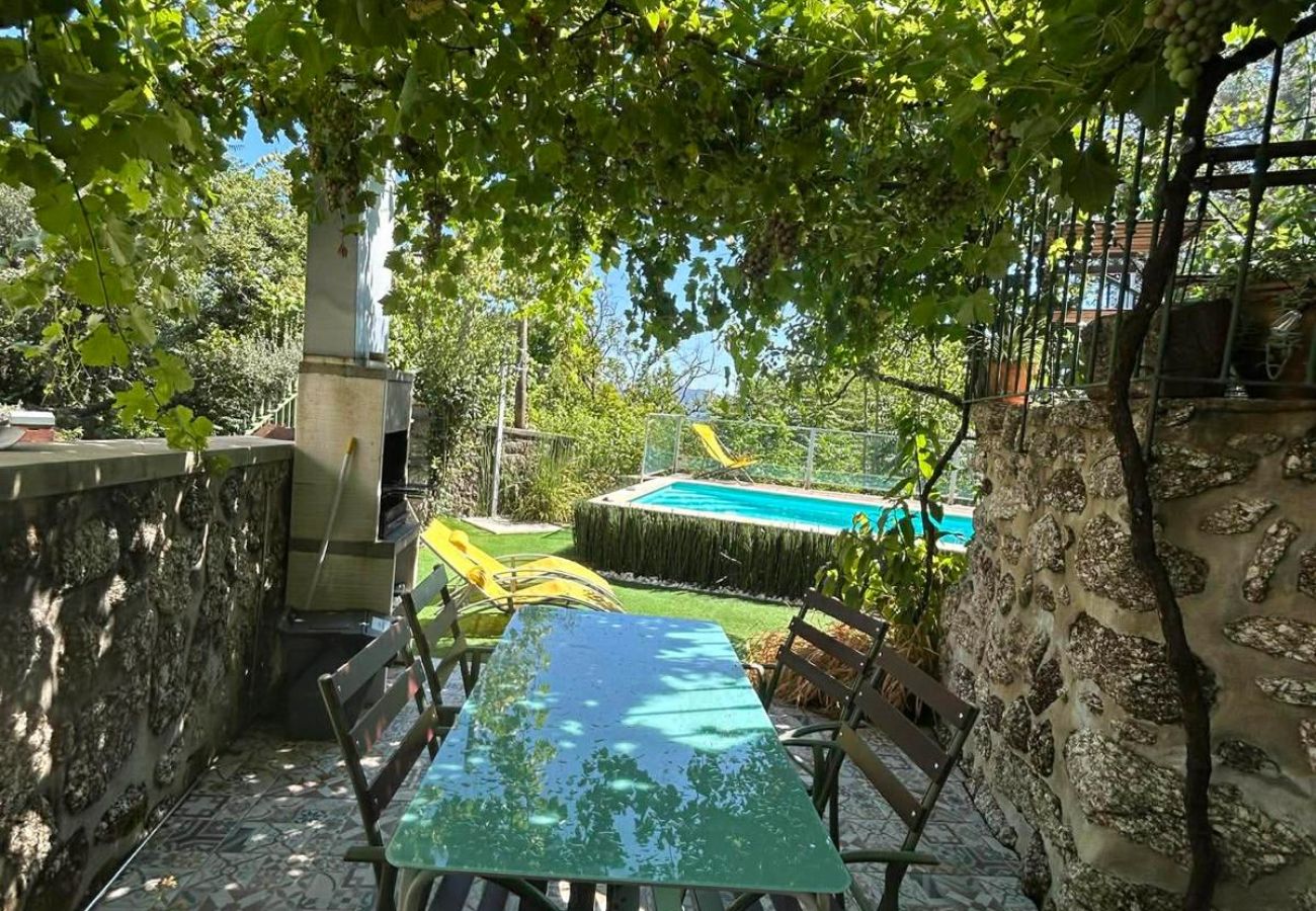 Casa rural em Terras de Bouro - Casa Rural com piscina