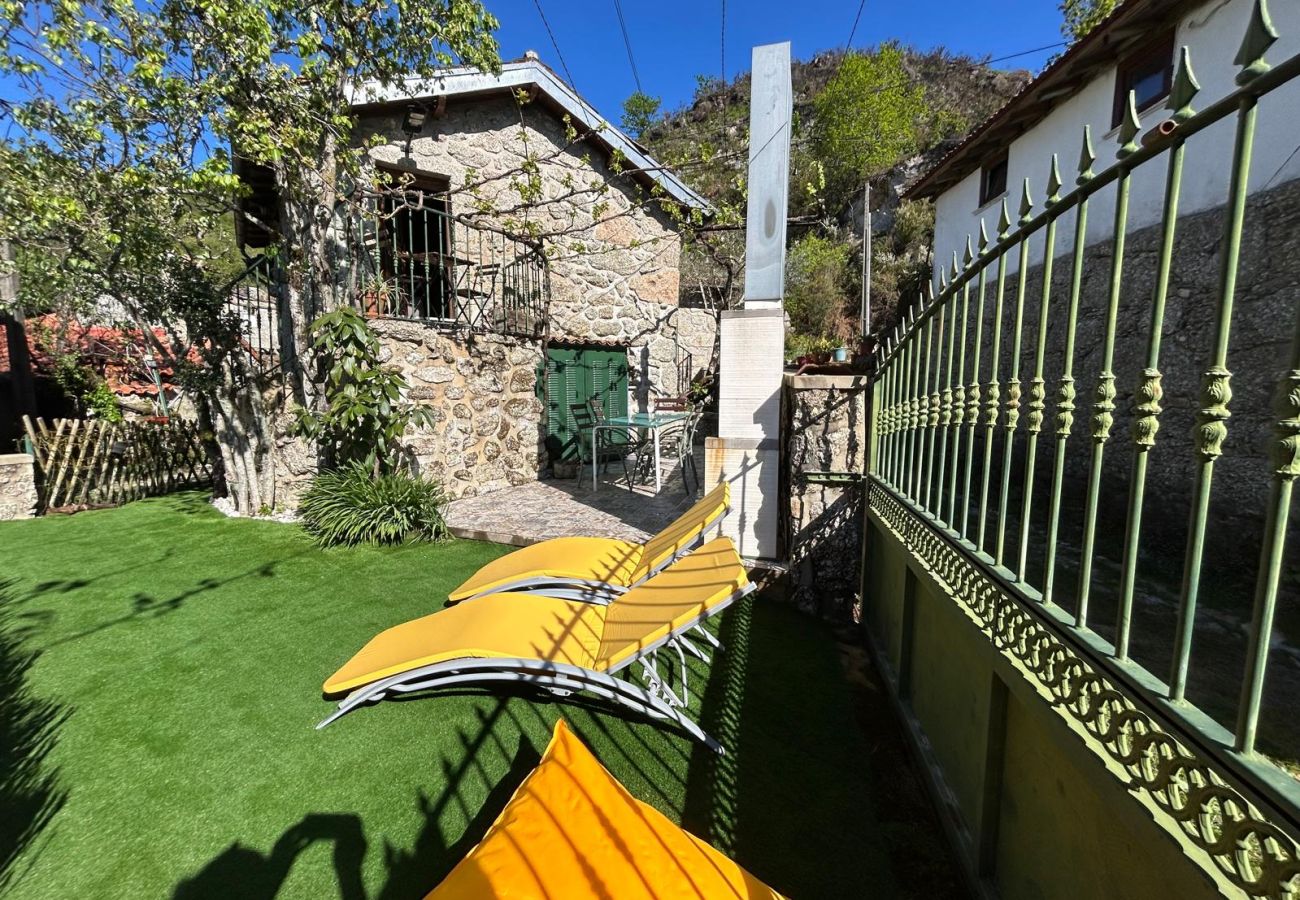 Casa rural em Terras de Bouro - Casa Rural com piscina