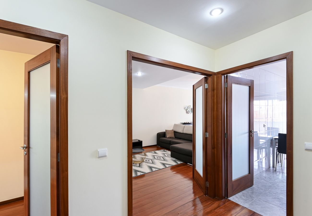 Apartamento em Braga - Casa Cecília Ap c/ Varanda - Sé Apartamentos