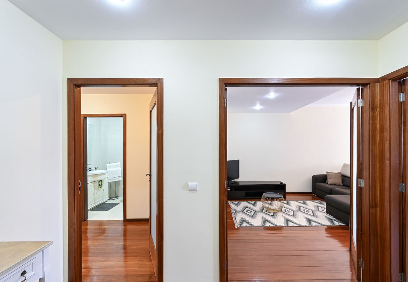 Apartamento em Braga - Casa Cecília Ap c/ Varanda - Sé Apartamentos