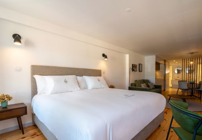 Estúdio em Braga - LP Heritage 2.02 Episcopal Estúdio em Braga - LP Heritage 2.02 Episcopal