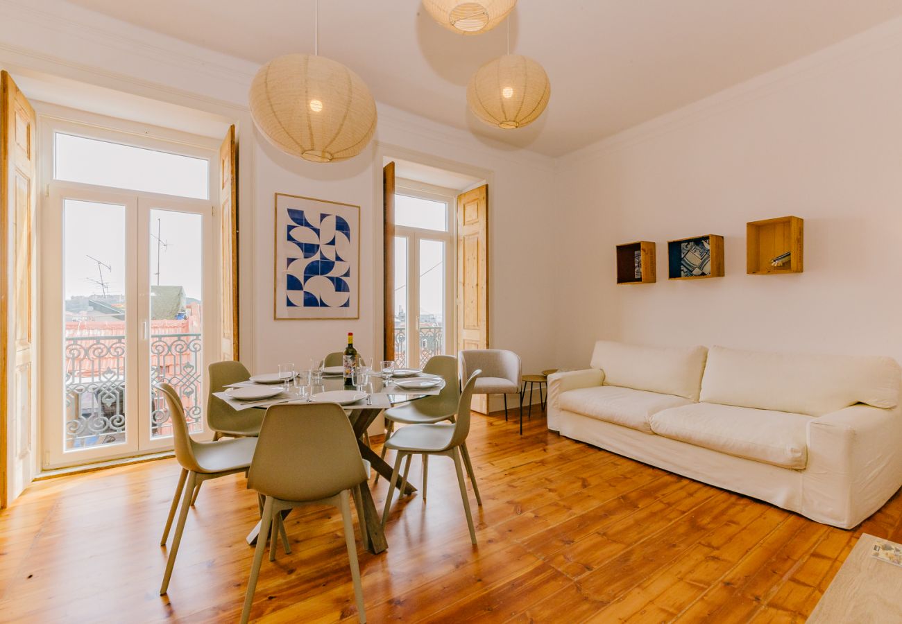 Apartamento em Lisboa - NEW!  RENT4REST CASTLE VIEW FAMILY & FRIENDS BAIRRO ALTO