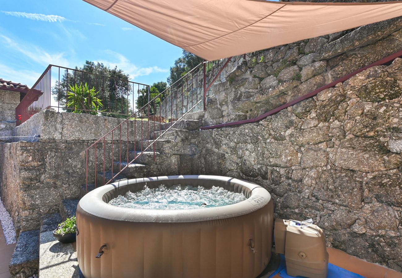 Alojamento de turismo rural em Bouro de Santa Marta - Sé Apartamentos *Quinta Rolim do Bouro c/ Jacuzzi*