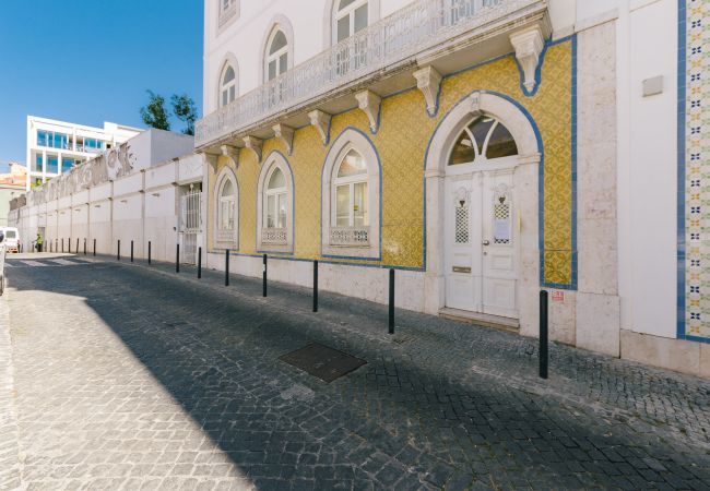 Apartamento em Lisboa - L8 Graca 2Bdr Pool Castle View & Park Apartamento em Lisboa - L8 Graca 2Bdr Pool Castle View & Park