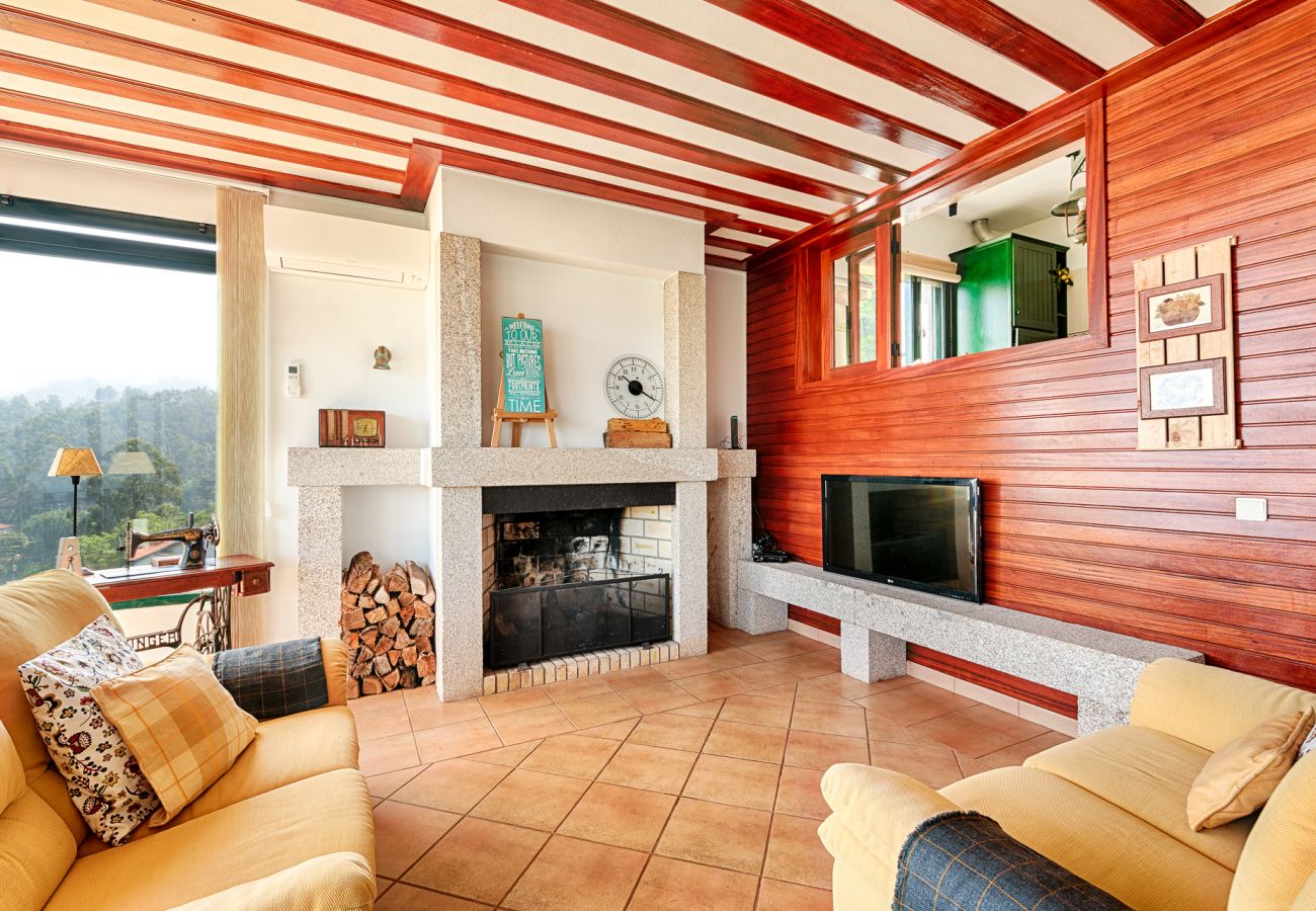 Villa in Gerês - House with private pool and fantastic views of Gerês 