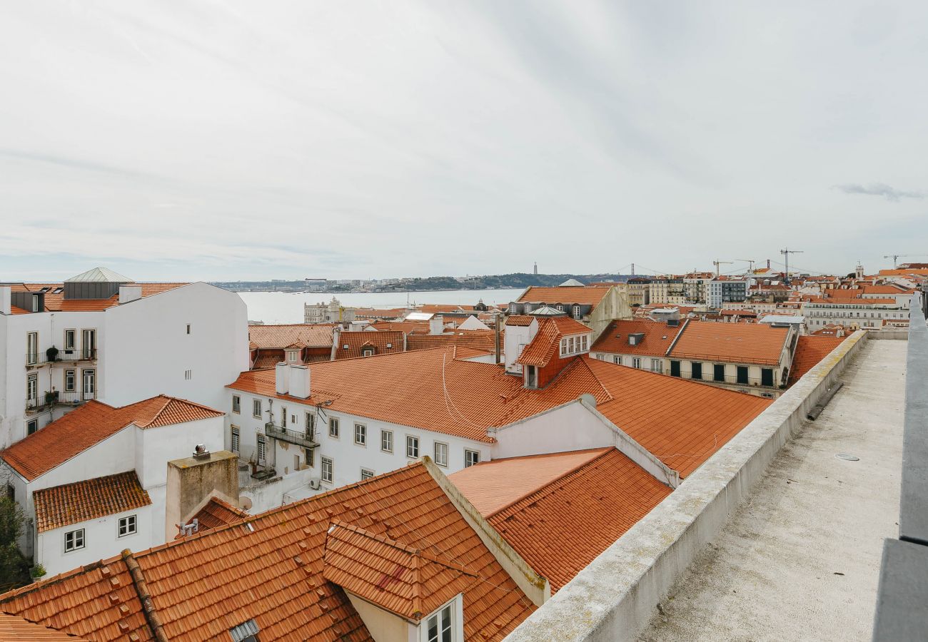 Apartment in Lisbon - RENT4REST DREAM VIEW FAMILY APARTMENT