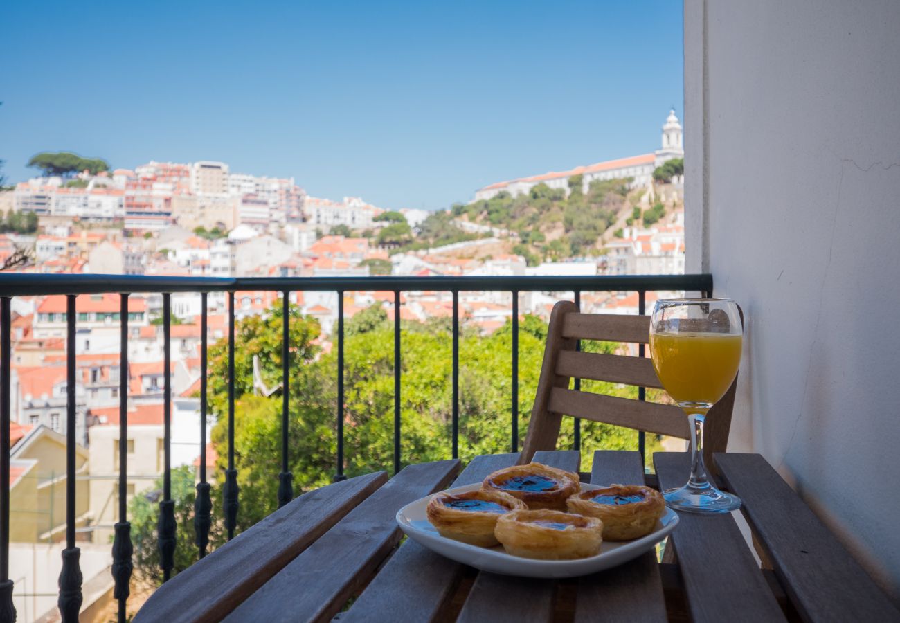 Apartment in Lisbon - RENT4REST DREAM VIEW FAMILY APARTMENT