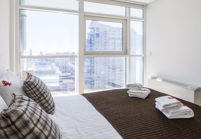Apartment in Lisboa - L5 - LISBON PARQUE DAS NAÇÕES 17TH FLOOR RIVER VIE Apartment in Lisboa - L5 - LISBON PARQUE DAS NAÇÕES 17TH FLOOR RIVER VIE