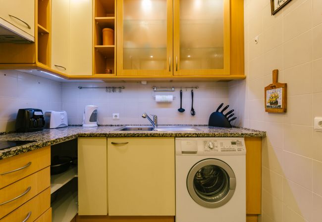 Studio in Estoril - E2 - ESTORIL APARTMENTS - BALCONY STUDIO 2 Studio in Estoril - E2 - ESTORIL APARTMENTS - BALCONY STUDIO 2