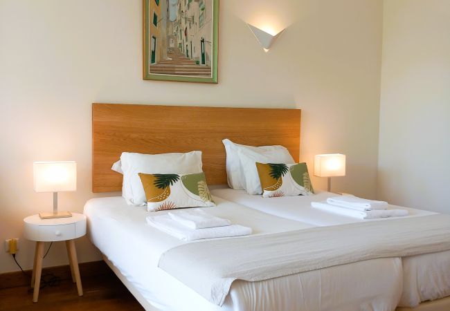 Studio in Estoril - E2 - ESTORIL APARTMENTS - BALCONY STUDIO 2 Studio in Estoril - E2 - ESTORIL APARTMENTS - BALCONY STUDIO 2