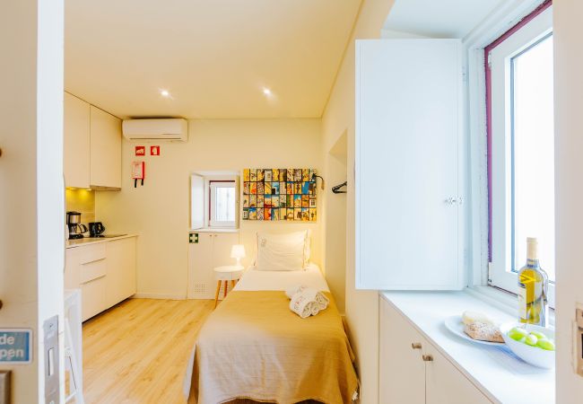 Studio in Lisboa - L1.1 - LISBON DOWNTOWN TINY STUDIO 1 Studio in Lisboa - L1.1 - LISBON DOWNTOWN TINY STUDIO 1