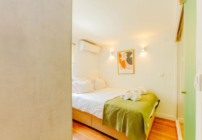 Apartment in Lisboa - L4.2 - BAIRRO ALTO CHARMING 1 BEDROOM APARTMENT Apartment in Lisboa - L4.2 - BAIRRO ALTO CHARMING 1 BEDROOM APARTMENT