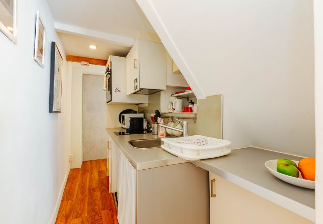 Apartment in Lisboa - L4.2 - BAIRRO ALTO CHARMING 1 BEDROOM APARTMENT Apartment in Lisboa - L4.2 - BAIRRO ALTO CHARMING 1 BEDROOM APARTMENT