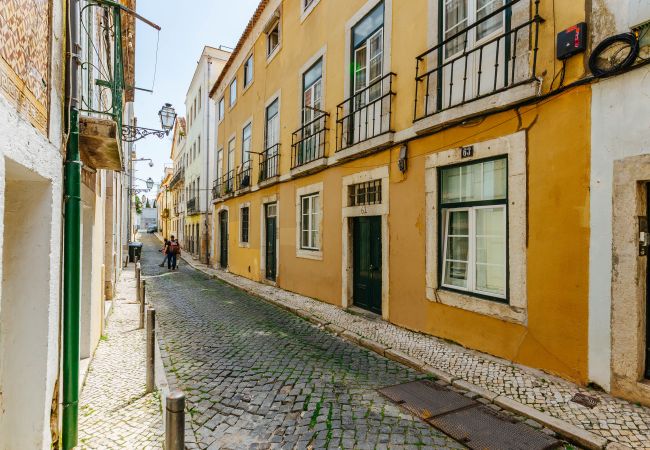 Apartment in Lisboa - L4.2 - BAIRRO ALTO CHARMING 1 BEDROOM APARTMENT Apartment in Lisboa - L4.2 - BAIRRO ALTO CHARMING 1 BEDROOM APARTMENT