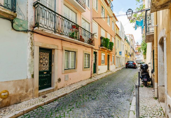 Apartment in Lisboa - L4.2 - BAIRRO ALTO CHARMING 1 BEDROOM APARTMENT Apartment in Lisboa - L4.2 - BAIRRO ALTO CHARMING 1 BEDROOM APARTMENT