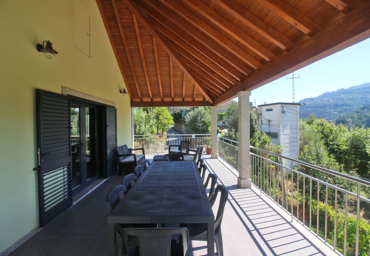 House in Gerês - Modern house with pool in Gerês