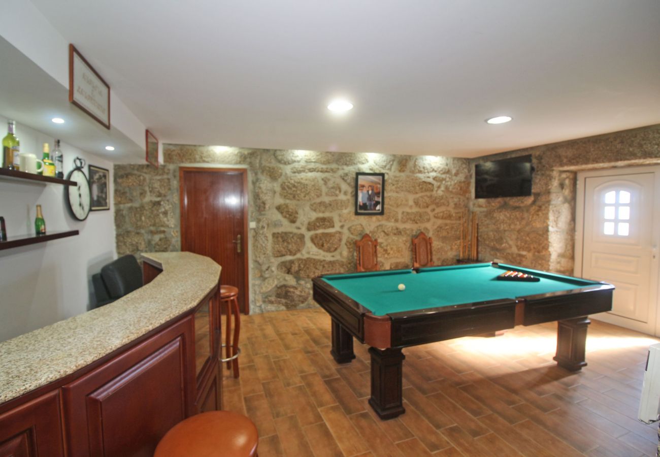 Cottage in Gerês - Village house with private pool