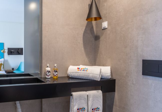 Rent by room in Lisboa - A1.2 C BEETHOVEN MUSIC GUEST HOUSE Rent by room in Lisboa - A1.2 C BEETHOVEN MUSIC GUEST HOUSE