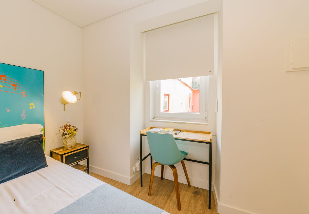 Rent by room in Lisbon - A1.2 C BEETHOVEN MUSIC GUEST HOUSE