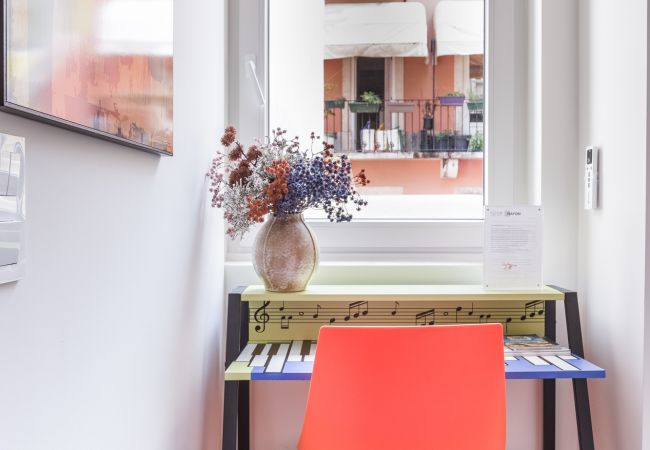 Rent by room in Lisboa - A0.3 C HAYDEN MUSIC GUEST HOUSE Rent by room in Lisboa - A0.3 C HAYDEN MUSIC GUEST HOUSE