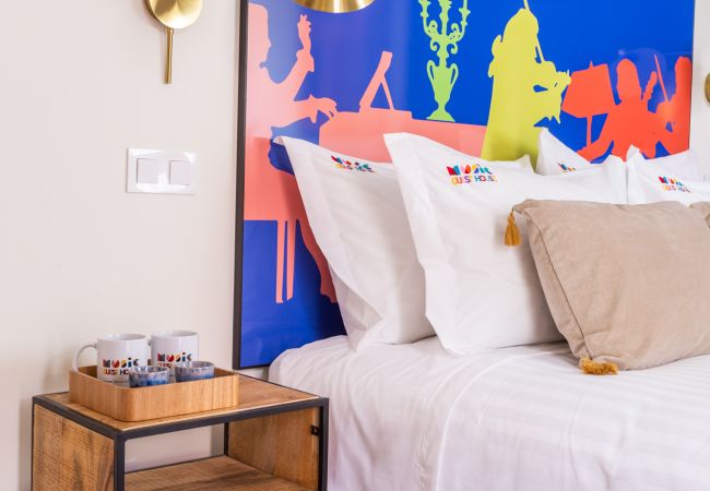 Rent by room in Lisboa - A0.3 C HAYDEN MUSIC GUEST HOUSE Rent by room in Lisboa - A0.3 C HAYDEN MUSIC GUEST HOUSE