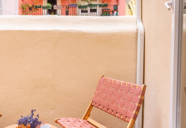 Rent by room in Lisboa - A0.3 C HAYDEN MUSIC GUEST HOUSE Rent by room in Lisboa - A0.3 C HAYDEN MUSIC GUEST HOUSE