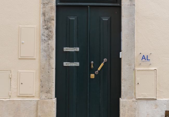 Rent by room in Lisboa - A0.4 I STRAUSS MUSIC GUEST HOUSE Rent by room in Lisboa - A0.4 I STRAUSS MUSIC GUEST HOUSE