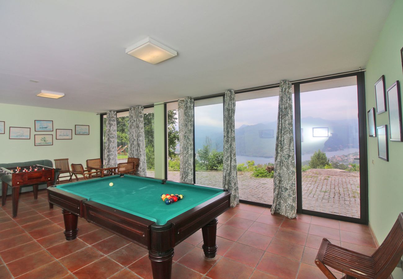 Villa in Vieira do Minho - House with pool and fantastic views - Gerês