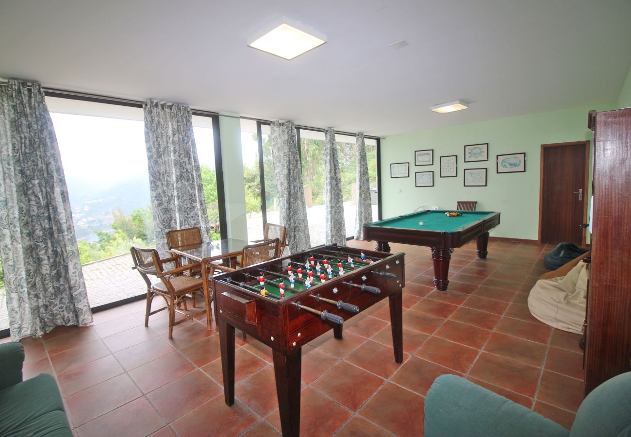 Villa in Vieira do Minho - House with pool and fantastic views - Gerês